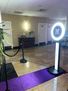 📸 Selfie Booth Experience (Drop off-Only)