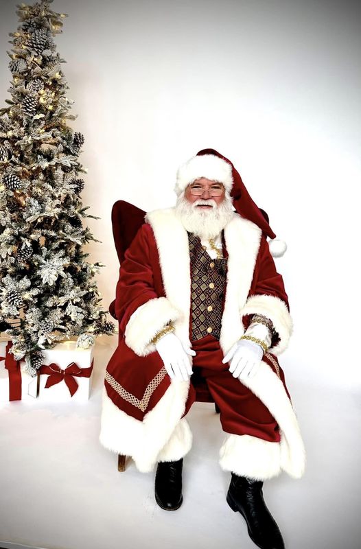 Portraits with Santa