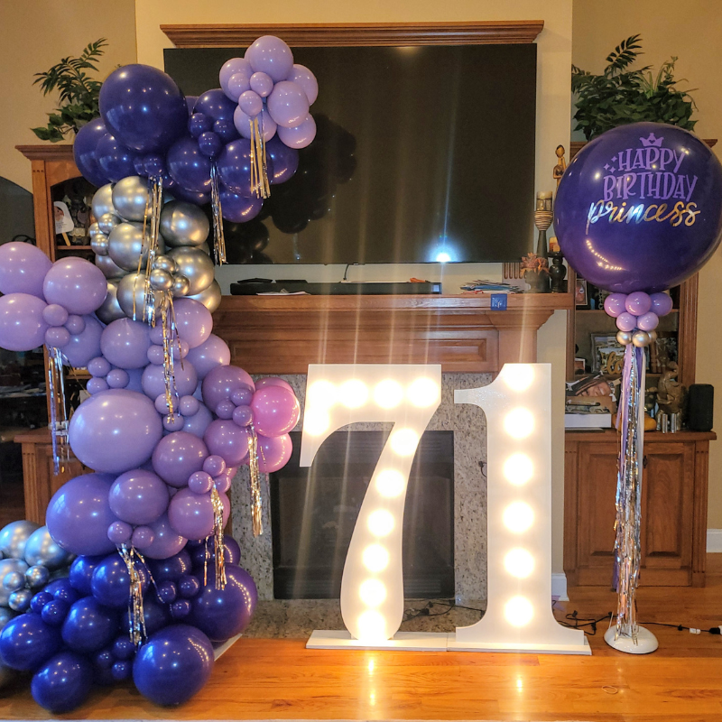 Standing Balloon Garland