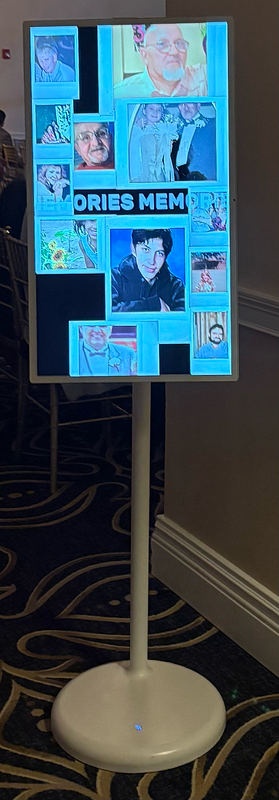 Digital welcome sign