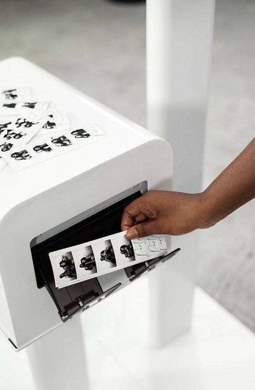 LUXE PHOTO KEEPSAKE STATION — 100 KEYCHAINS | $1,300