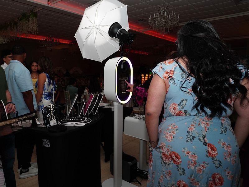 Gold Experience Upgrade - (Higher Quality Photos)