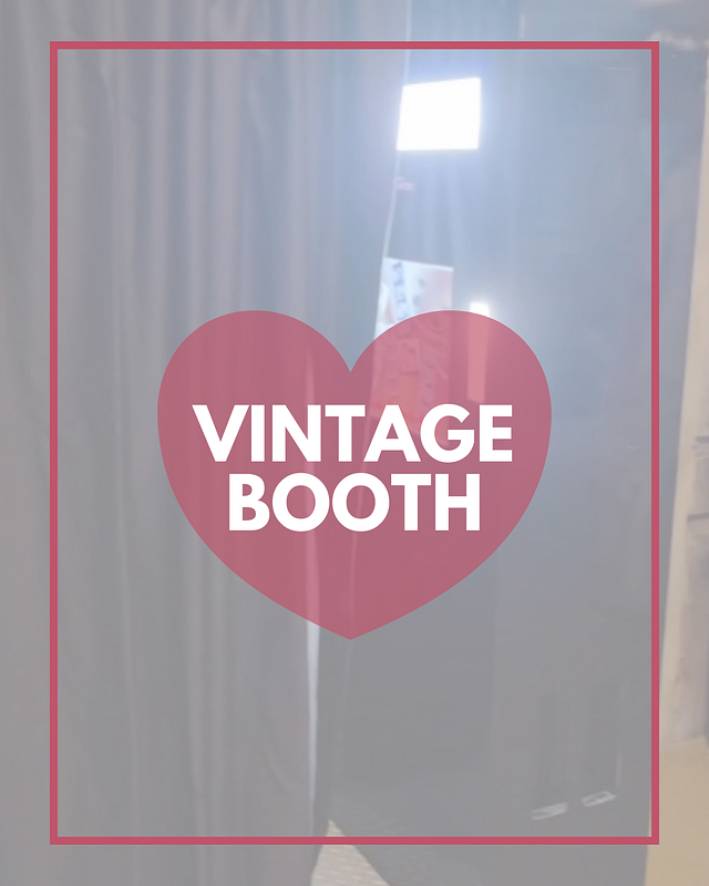 VINTAGE BOOTH