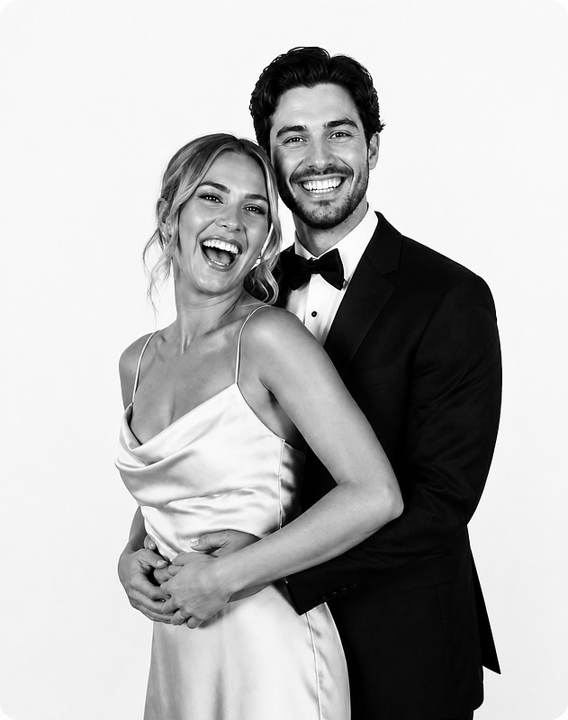 The Glam Booth (Studio quality photos)