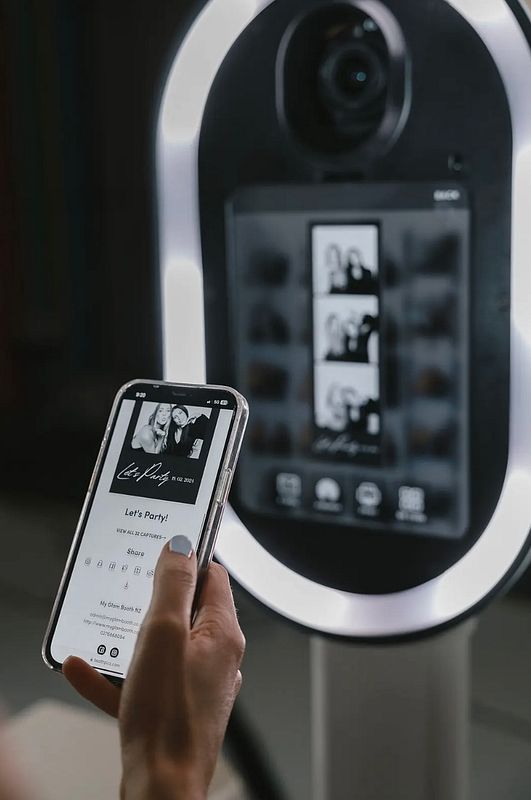 Digital DSLR PhotoBooth (No Prints)