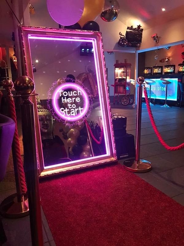 Magic Mirror One Hour $499