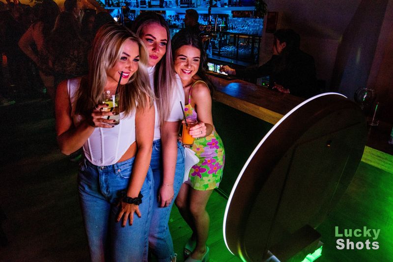 Selfie Station Digital Photo Booth