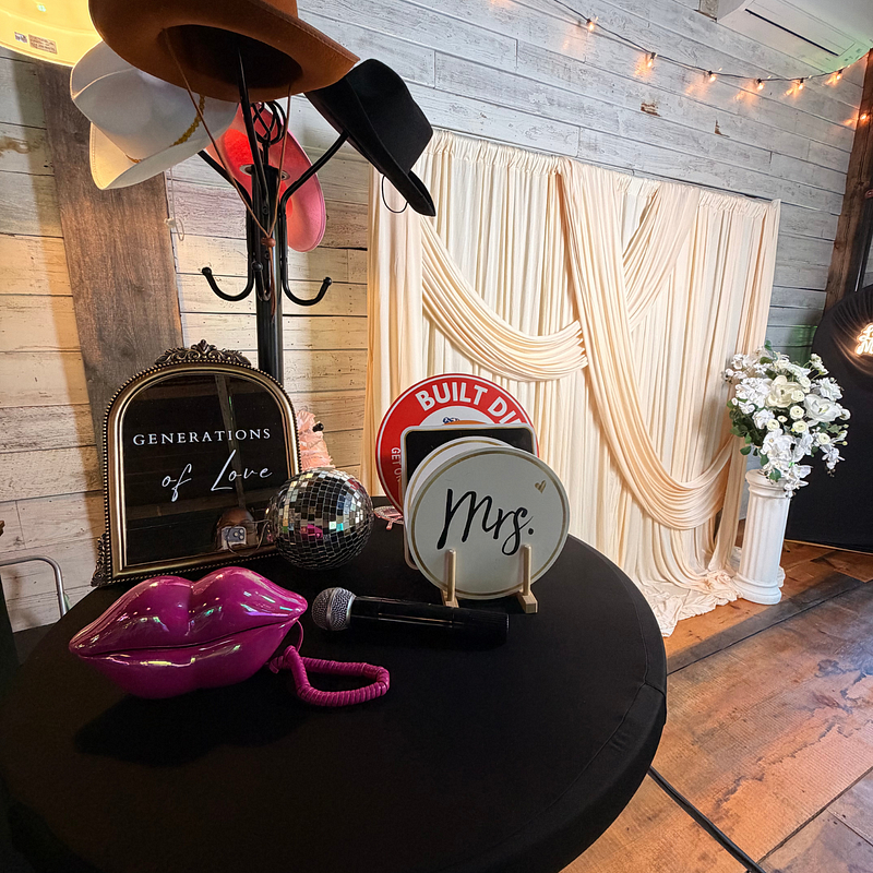 Full Print Photo Booth Experience