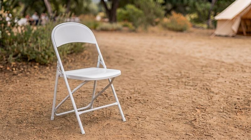 Heavy Duty Plastic Chair