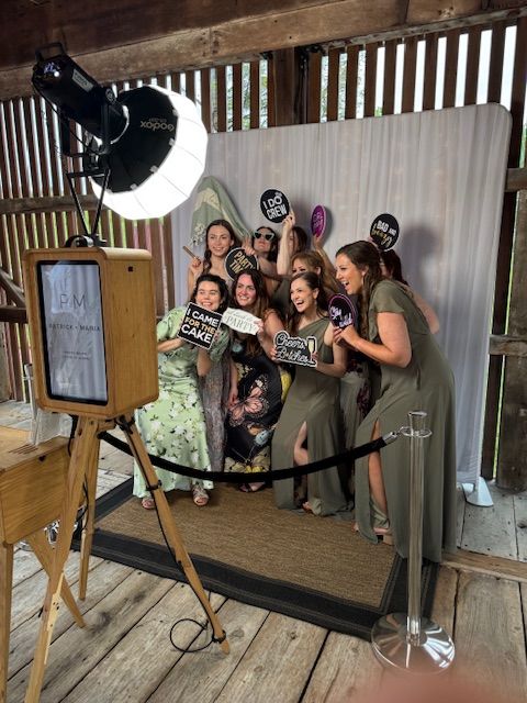 The FX Icon Photo Booth Party Experience