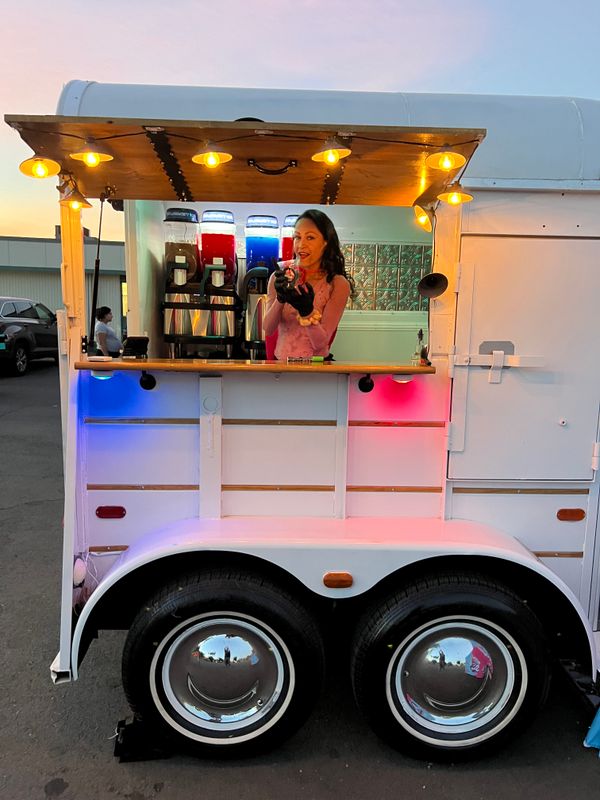 Slushy or Shaved Ice Trailer 1 Hour