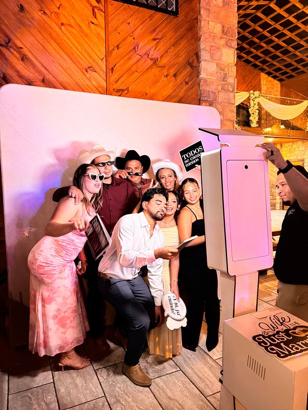 Instant Print Photo Booth