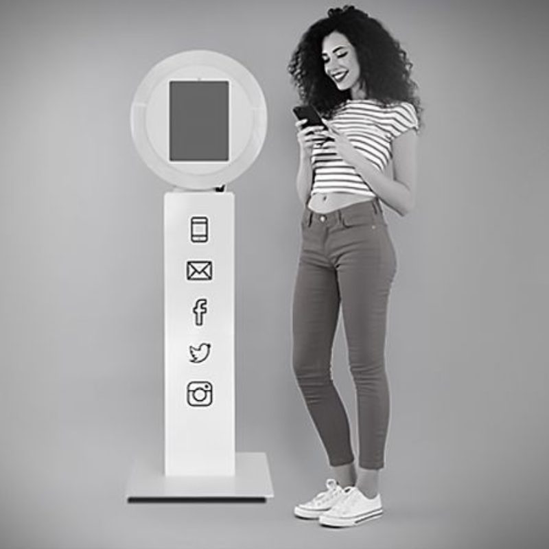Aura Photo Booth - Digital Sharing Only