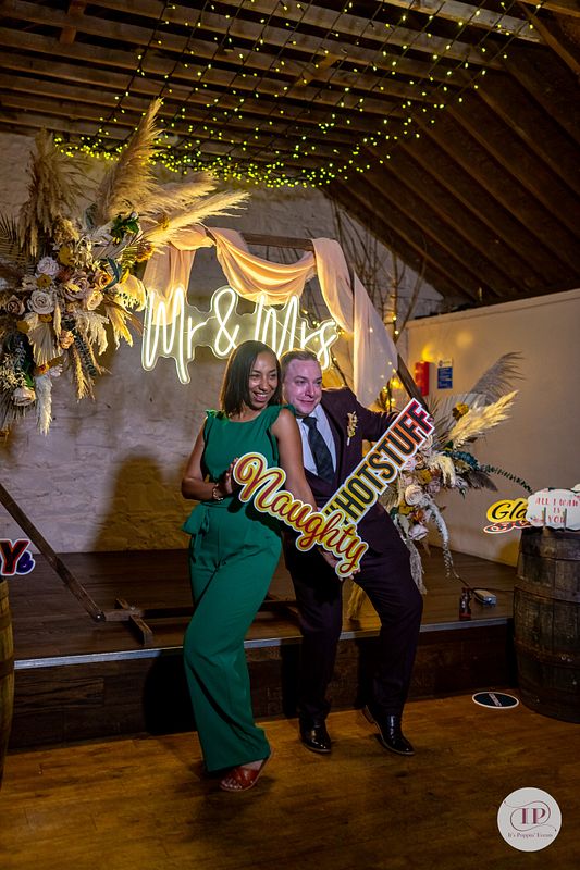 Wedding Digital Photo Booth Experience