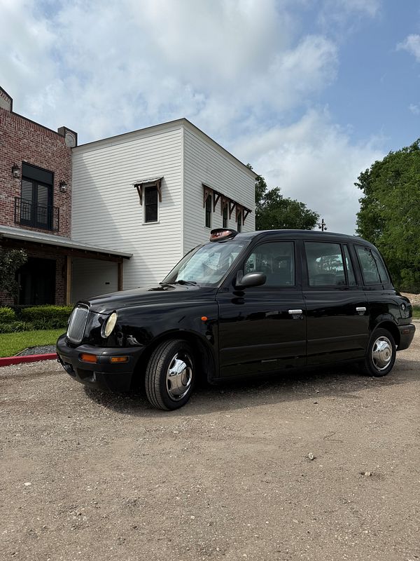 London Taxi FAKE GETAWAY