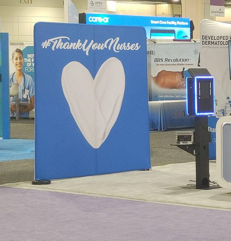 Custom Step-n-Repeat Rental