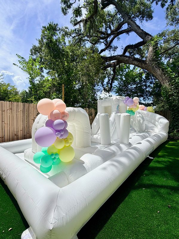 Splash or Ball pit Playground