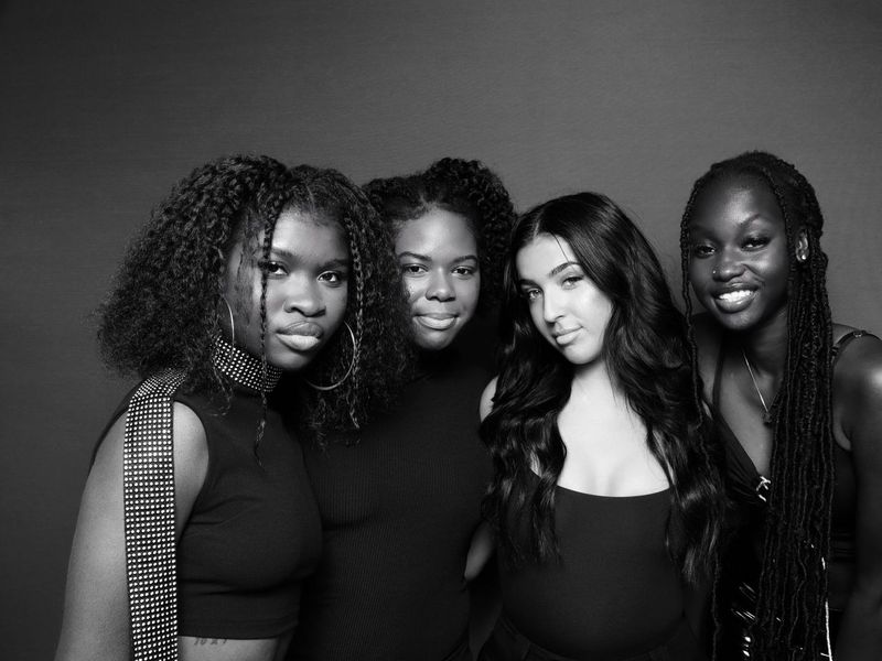 THE GLAM BOOTH + Printed Photos