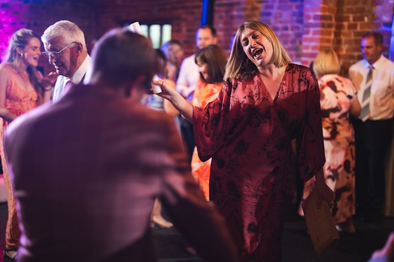 Pearl Wedding DJ Package