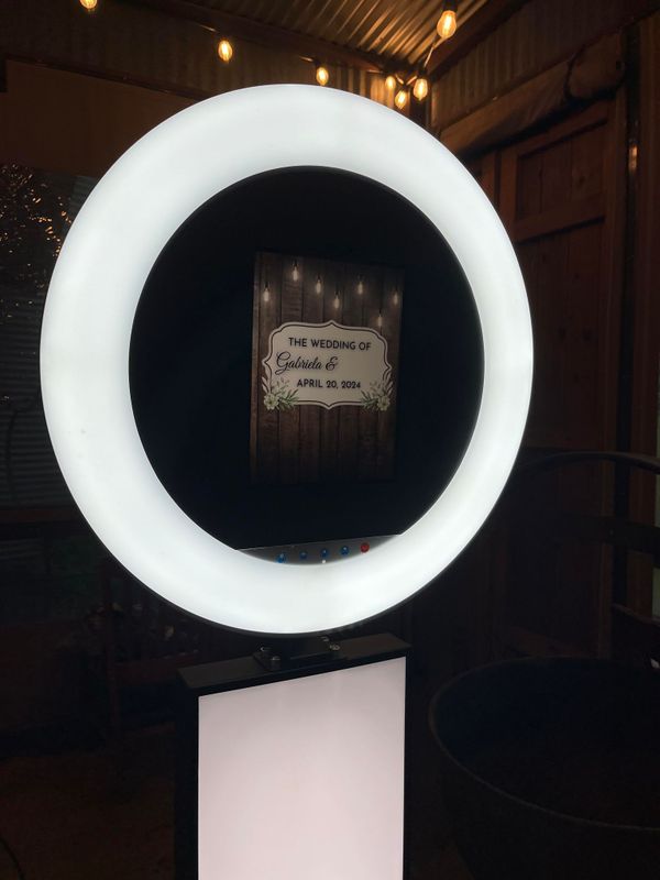 Selfie Booth - 2 Hour