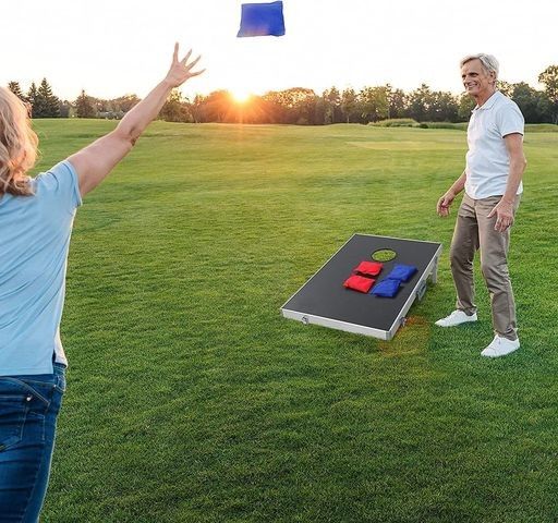 Corn Hole Toss Game 