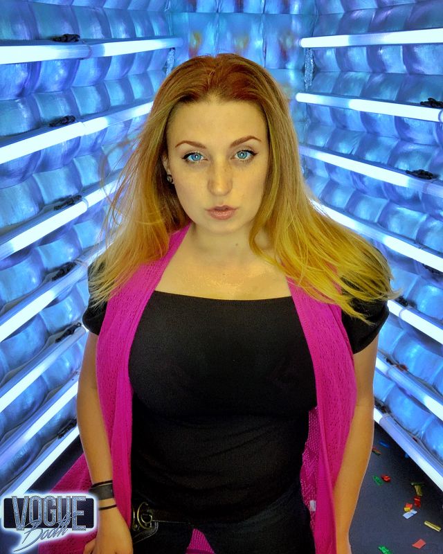 NEON Booth - Silver (3 Hours)