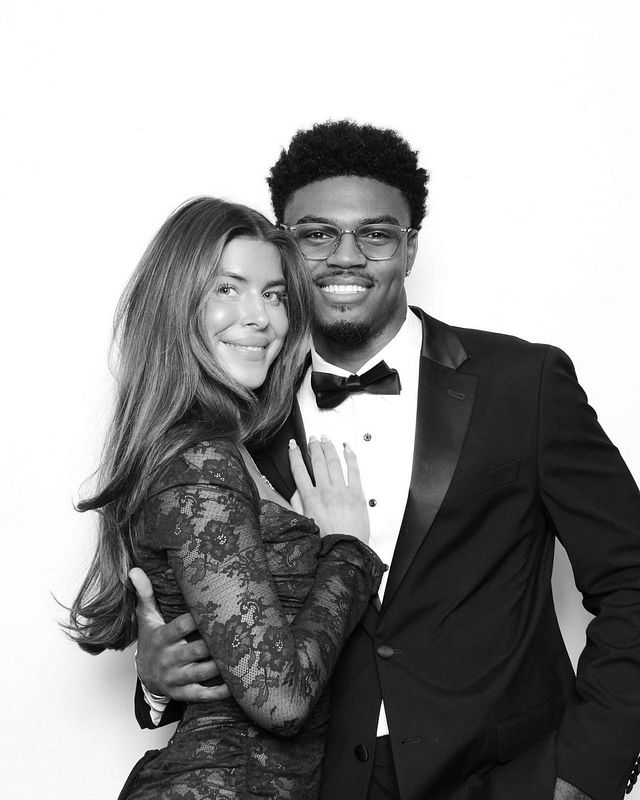 Glam Photo Booth