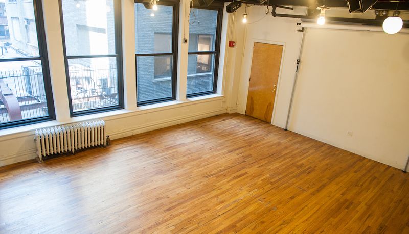 Studio 1 Package (Up to 30 people)