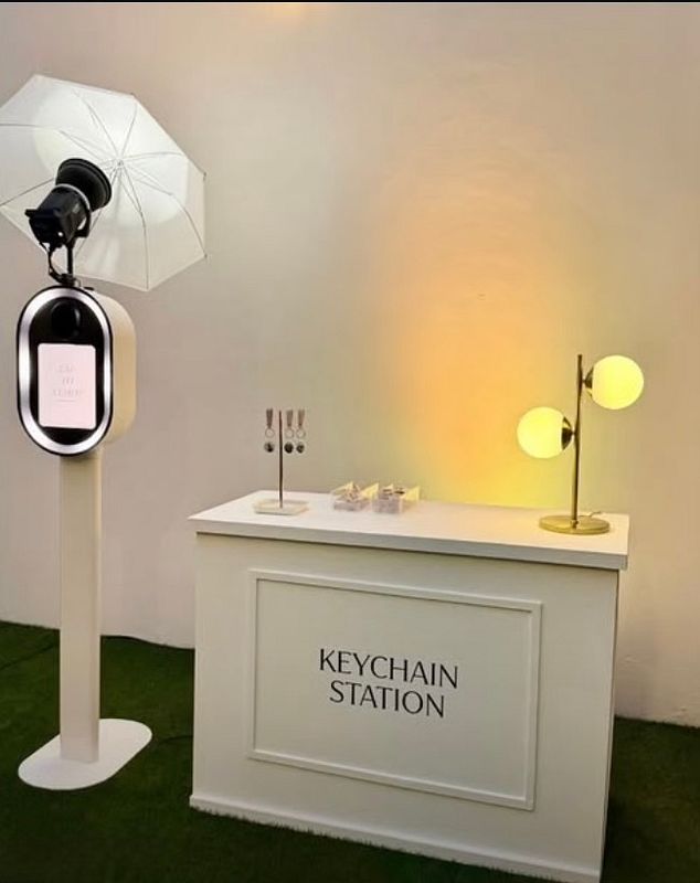 Keychain Station Bar (Stand-Alone Package)