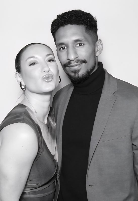 Glam Party (B&W)