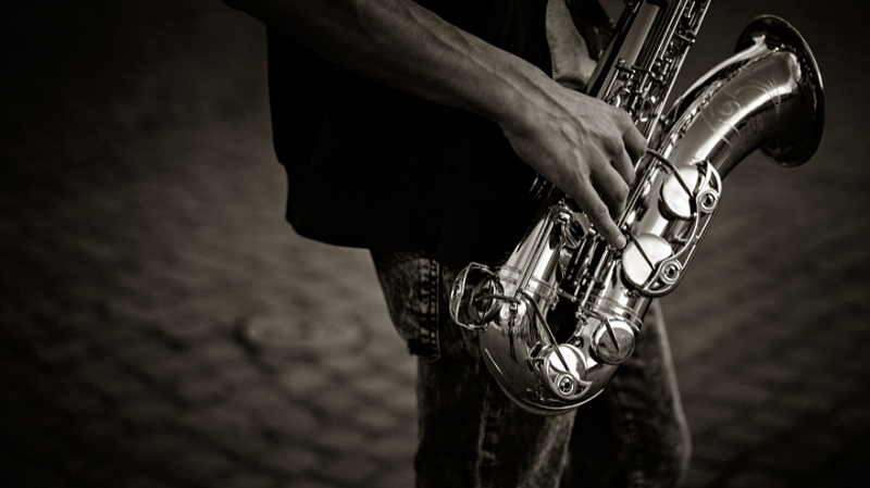 Saxophonist--Cocktail & Dinner