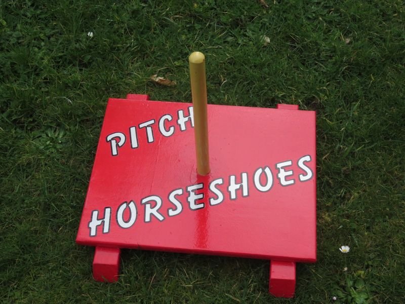 Pitch Horse Shoes