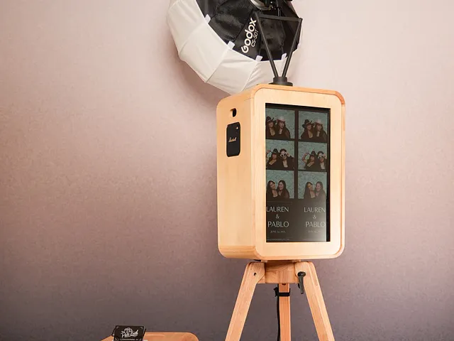 Luxury All Inclusive Vintage Heirloom Wooden Photo Booth (Perfect for WEDDINGS or QUINCES) 
