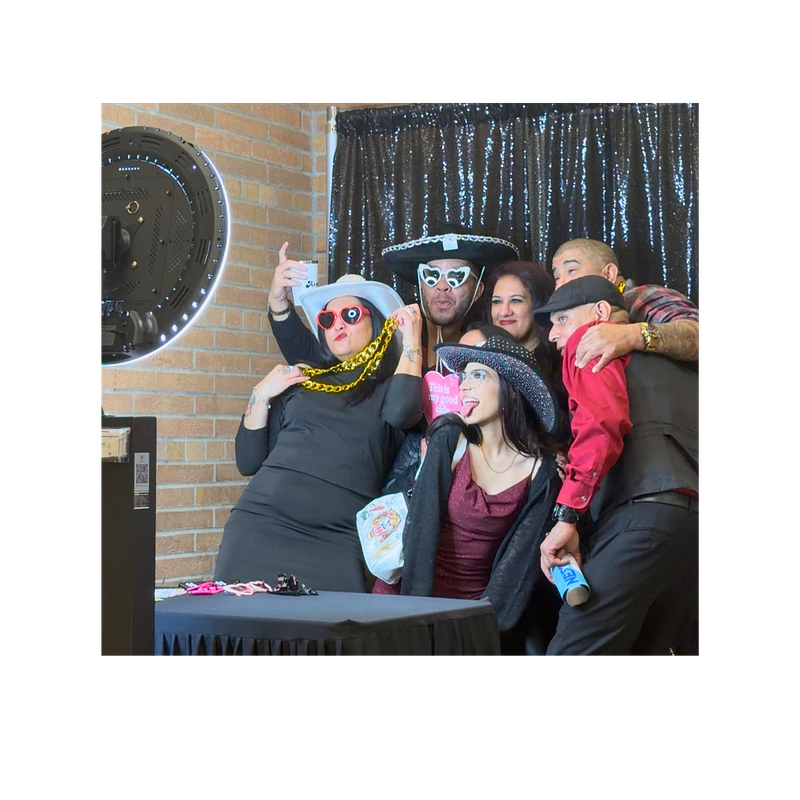 The Sweet Spot | 4-Hour Photo Booth