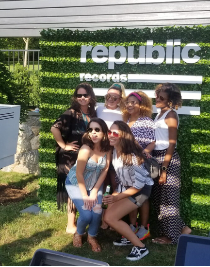 Brand Promo Pop-Up Booth