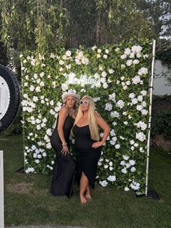 White Rose Flower Wall Rental - 5 hours $200