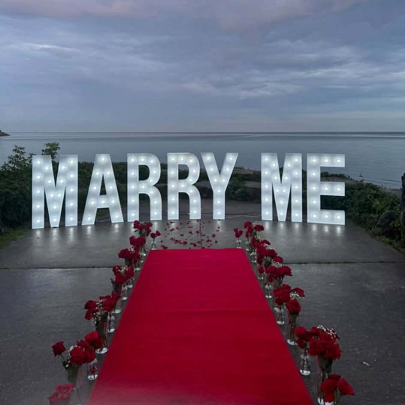 Featherlite Marquee Collection - Delivery Option