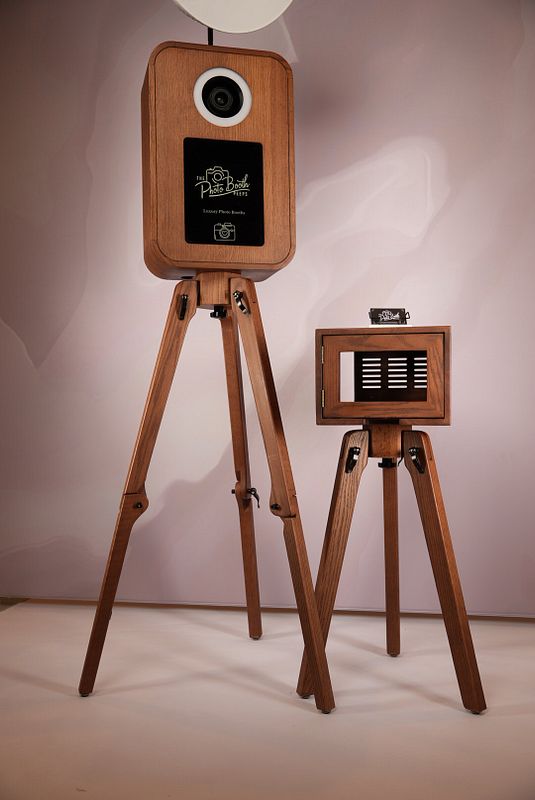 Vintage Legacy Photo Booth