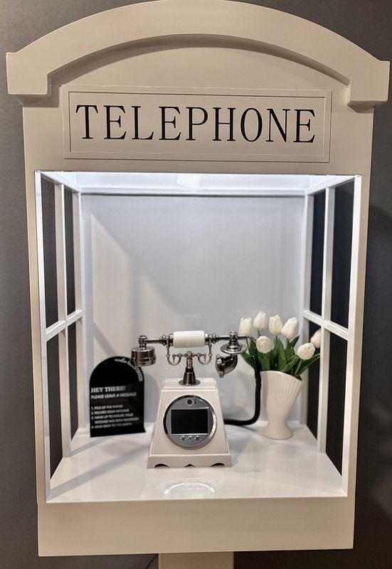 TELEPHONE BOOTH (White Telephone)