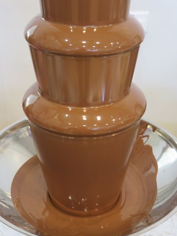 Giant Chocolate Fountain for 150 Guests