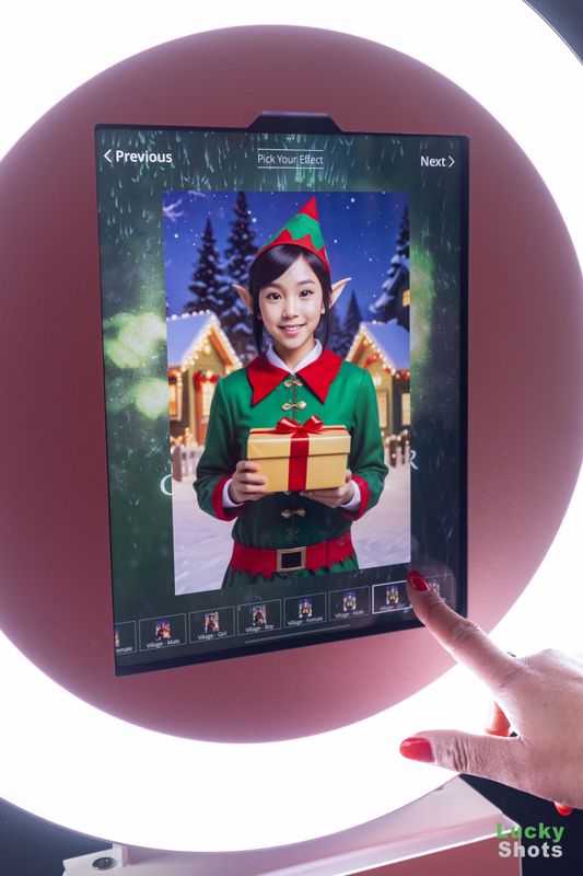 "Elf Yourself" A.I. Photo Activation