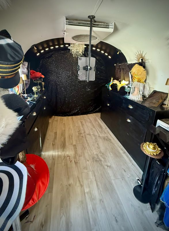 ONE FINE DAY ~ Airstream Photo Booth