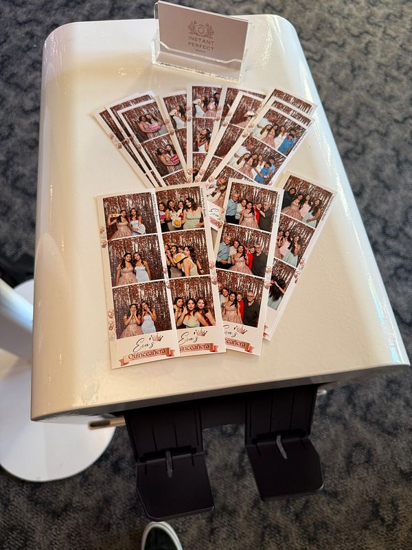  Instant Glam – Prints 