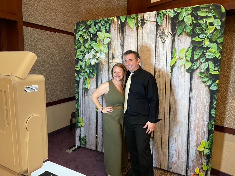 Full Service Photo & Video Booth 