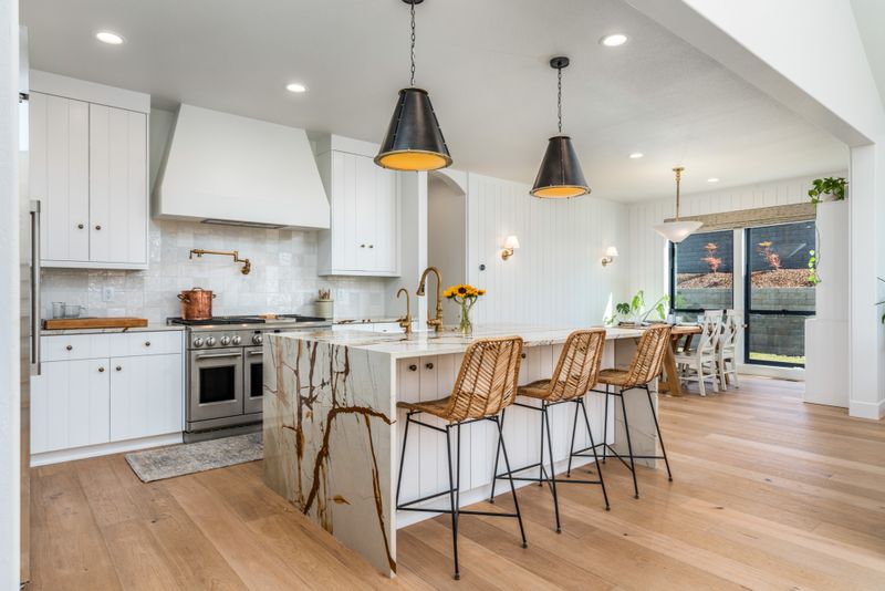 ✨ ‘Studio Lighting’ Real Estate Photography