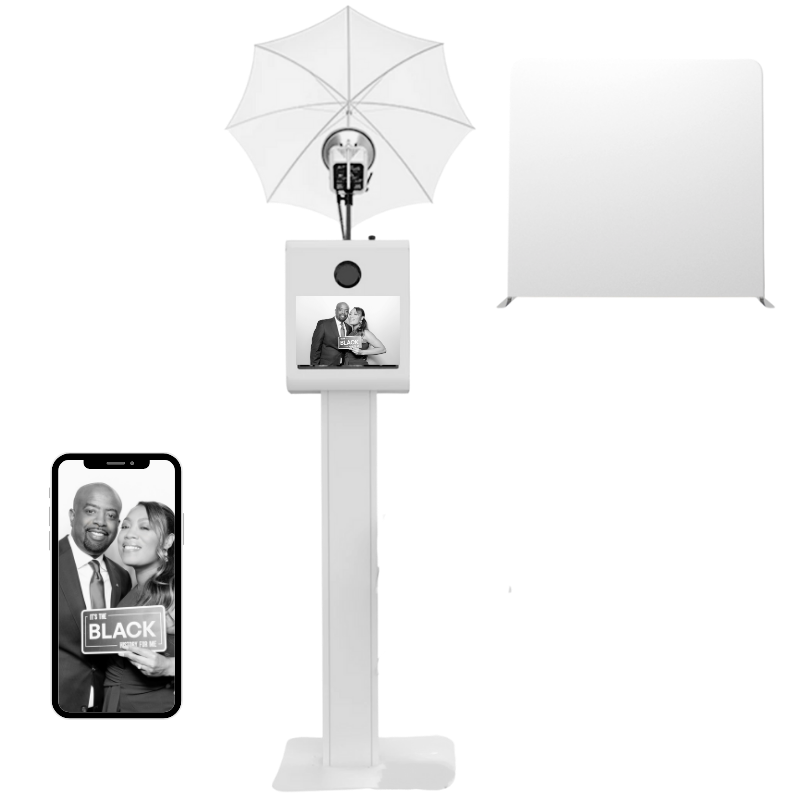  🌟  Black and White SnapBeauty Studio Booth