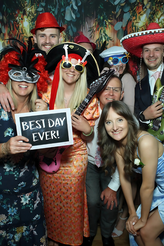 Magic Mirror Photo Booth