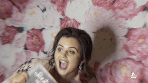 ALL DAY "SELFIE SOCIAL" Digital Photos, GIFs, Boomerangs & Video Experience (With Booth Attendant)