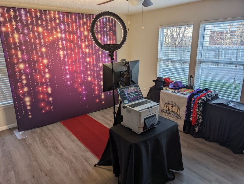 Open-Air Photo Booth - Wedding Package