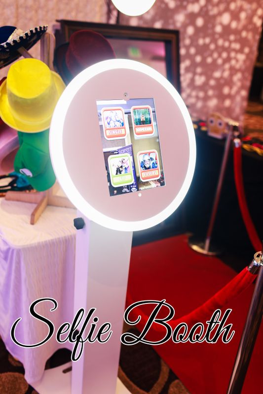 Selfie Station Photo Booth